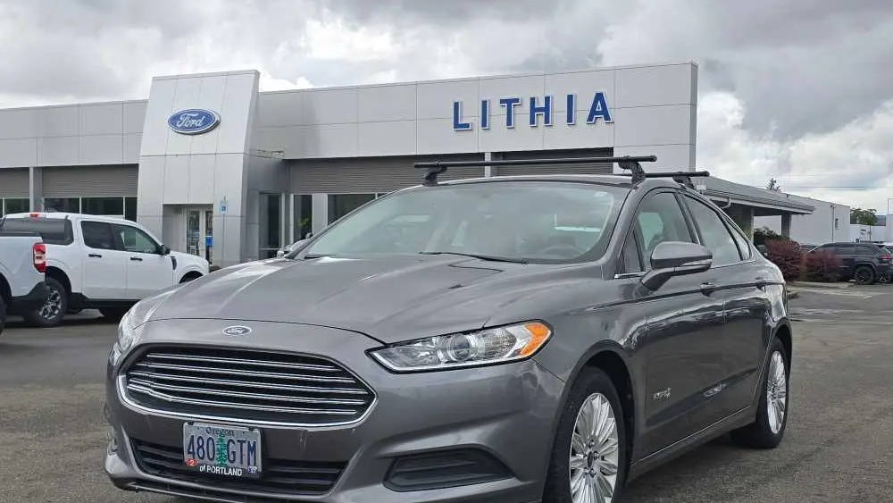2014 Ford Fusion Hybrid SE