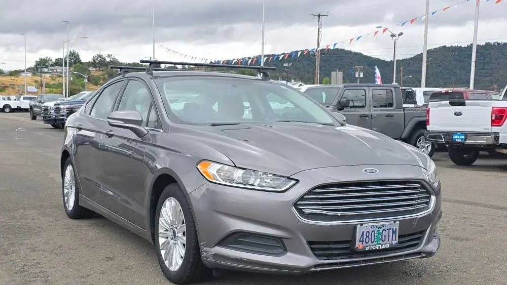 2014 Ford Fusion Hybrid SE