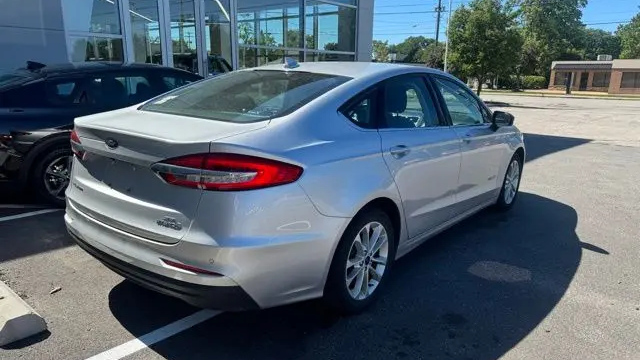 2019 Ford Fusion Hybrid SE