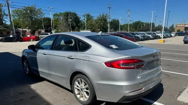 2019 Ford Fusion Hybrid SE