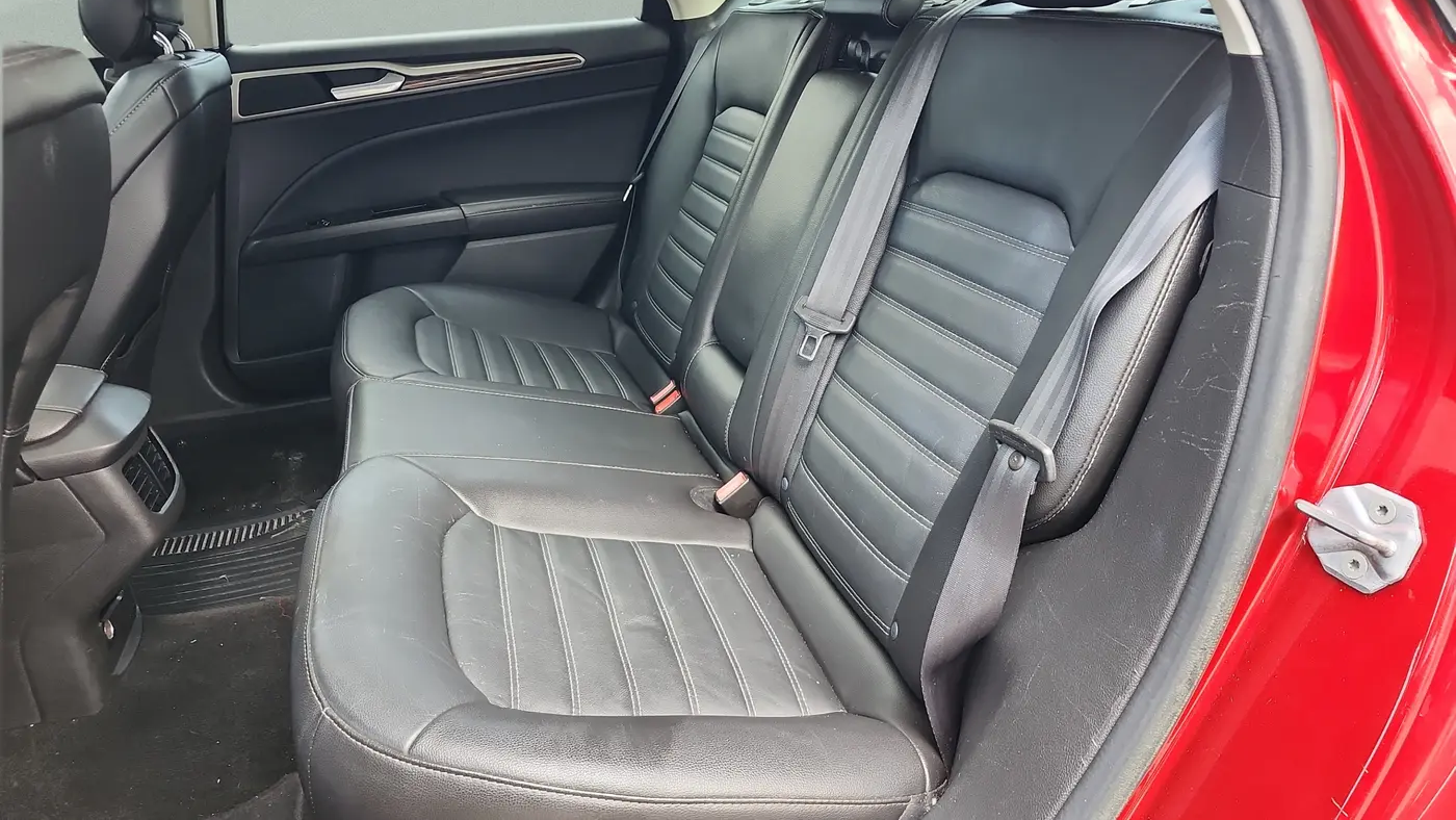 2014 Ford Fusion Hybrid SE