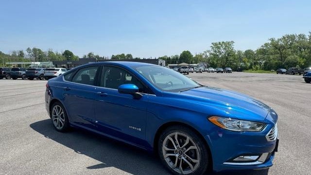 2017 Ford Fusion Hybrid SE