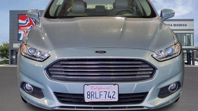 2013 Ford Fusion Hybrid SE