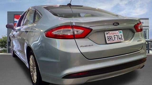 2013 Ford Fusion Hybrid SE
