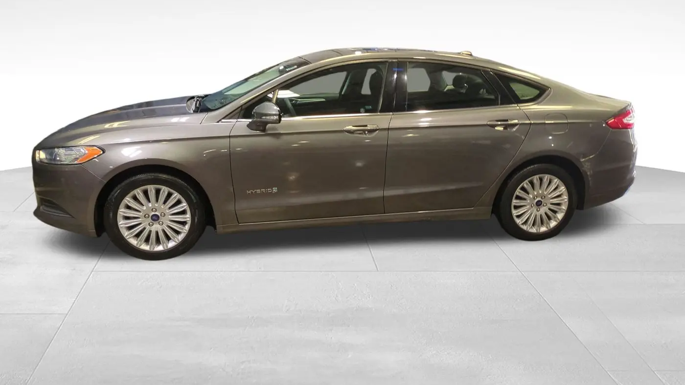2014 Ford Fusion Hybrid SE