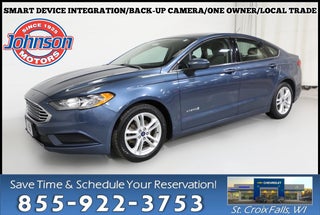 2018 Ford Fusion Hybrid with Silver Exterior