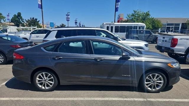 2019 Ford Fusion Hybrid SE