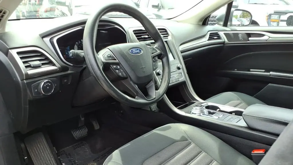 2019 Ford Fusion Hybrid SE