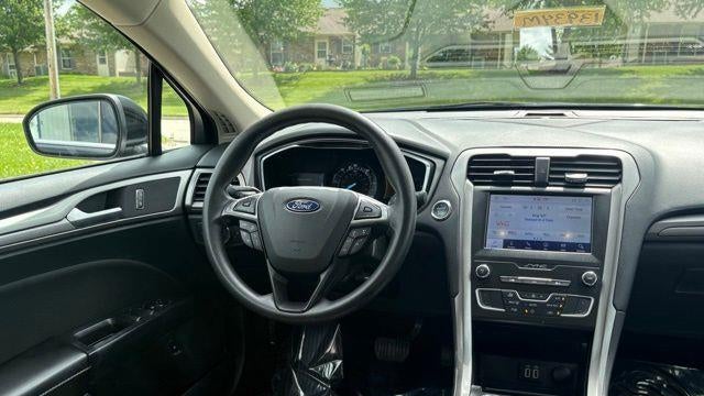 2020 Ford Fusion Hybrid SE