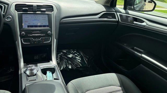 2020 Ford Fusion Hybrid SE