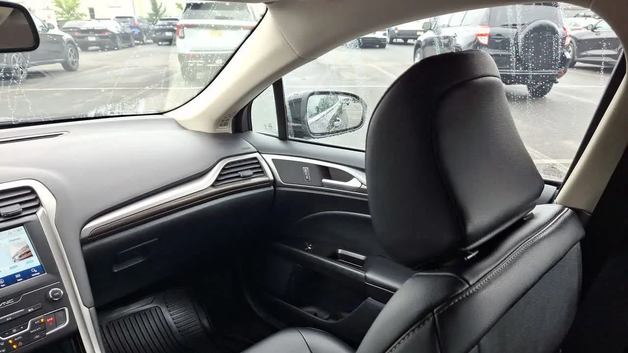 2020 Ford Fusion Hybrid SEL