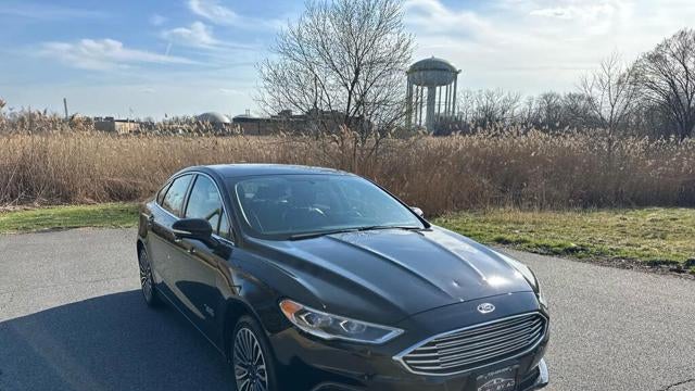 Preowned 2017 Ford Fusion Energi SE Luxury for Sale