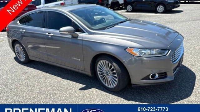 Preowned 2013 Ford Fusion Hybrid Titanium for Sale