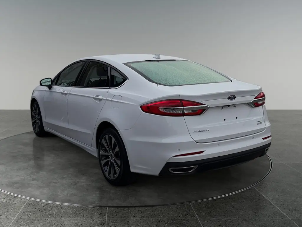 2020 Ford Fusion - $21,999