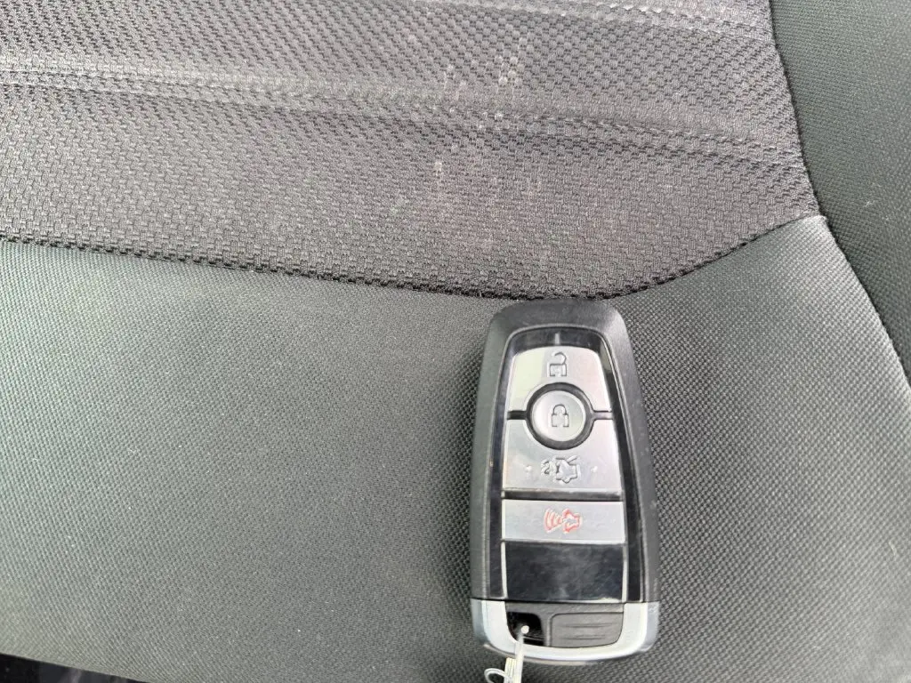 2020 Ford Fusion - $21,999