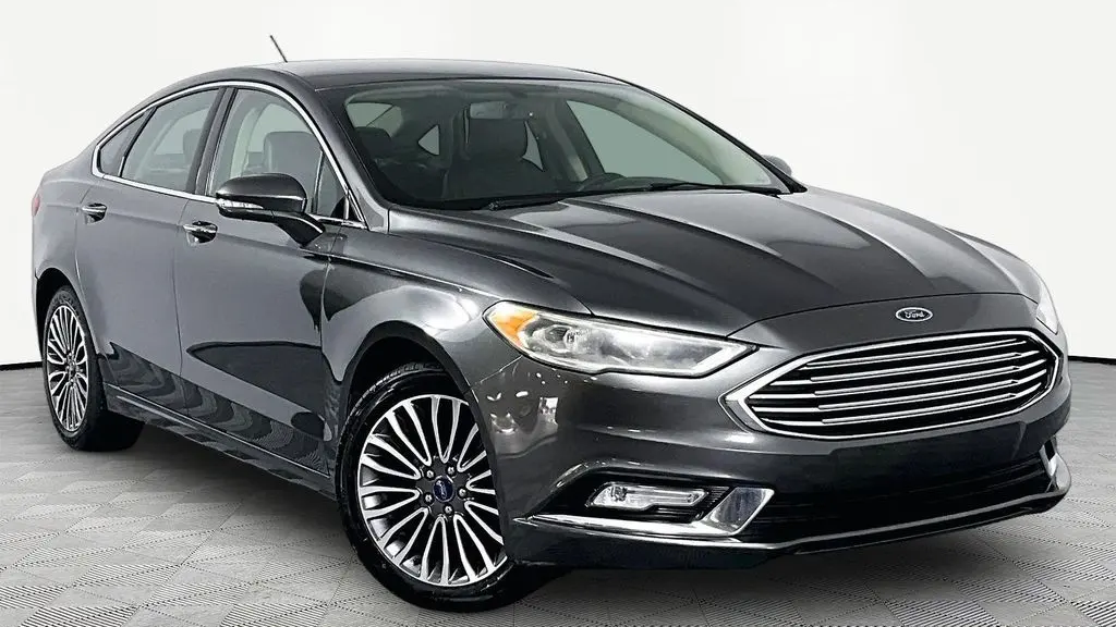 Preowned 2017 Ford Fusion SE for Sale