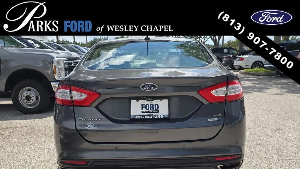 2016 Ford Fusion SE