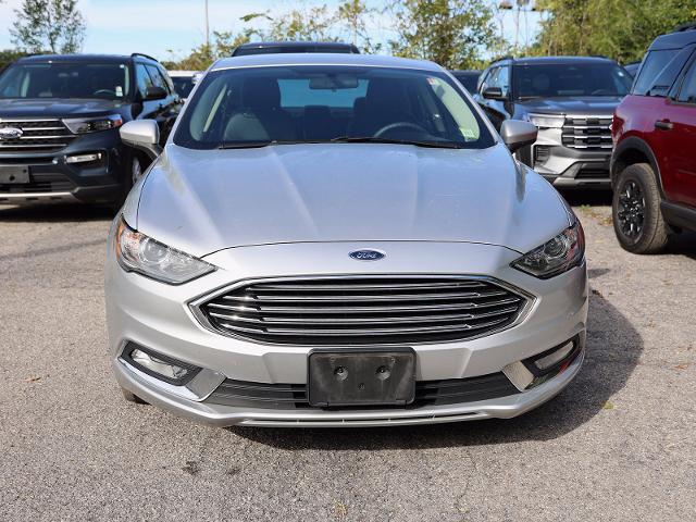 2017 Ford Fusion SE — photo 1 of 12
