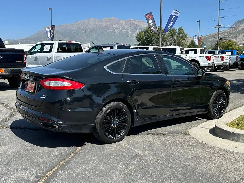 2016 Ford Fusion - $5,502