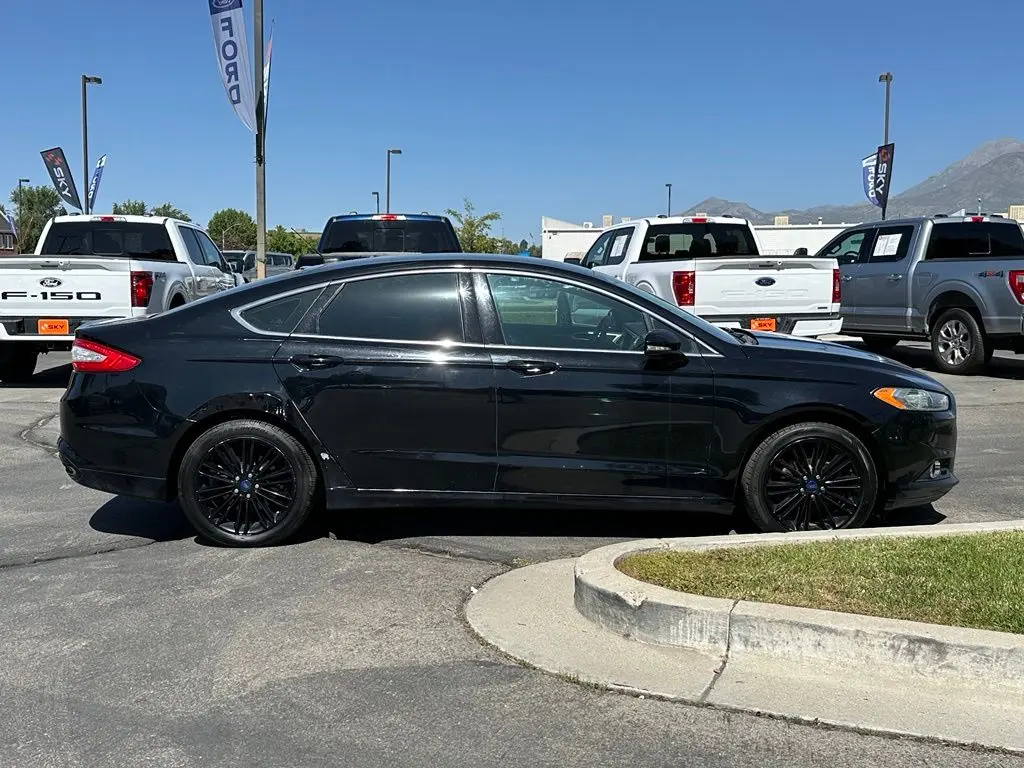 2016 Ford Fusion - $5,502