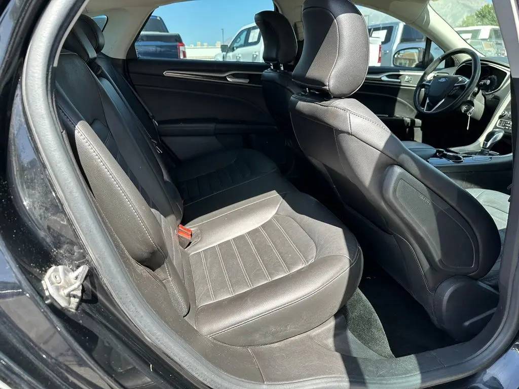 2016 Ford Fusion - $5,502