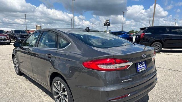 2020 Ford Fusion SE