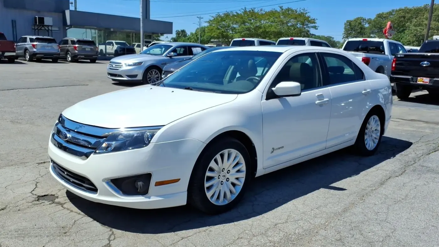 Preowned 2012 Ford Fusion Hybrid Base for Sale