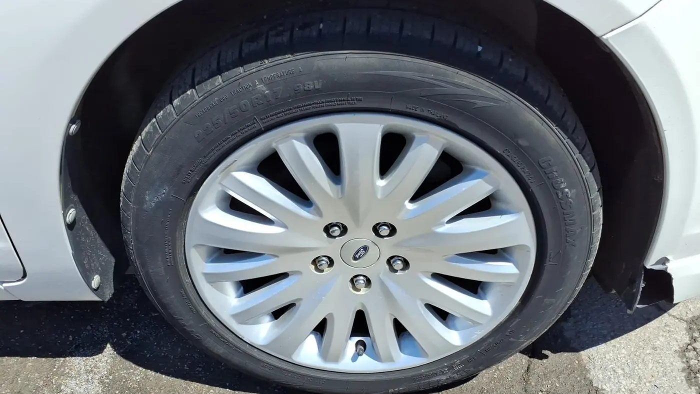 2012 Ford Fusion Hybrid Base