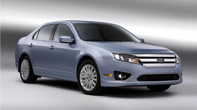 Preowned 2012 Ford Fusion Hybrid Base for Sale