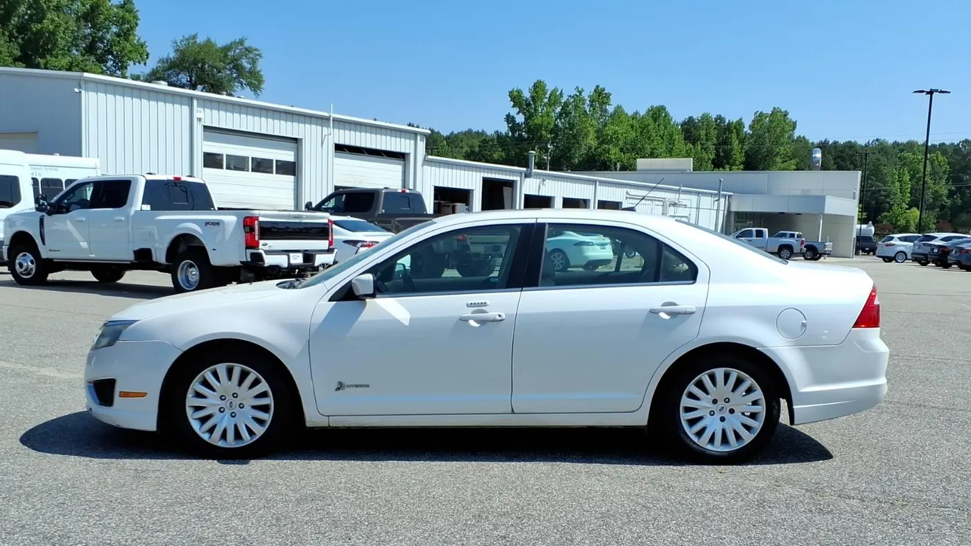 2012 Ford Fusion Hybrid Base