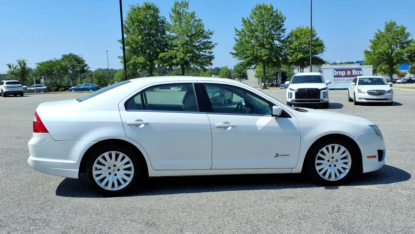 2012 Ford Fusion Hybrid Base