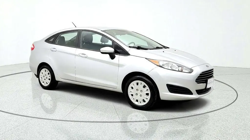 2017 Ford Fiesta - $6,995