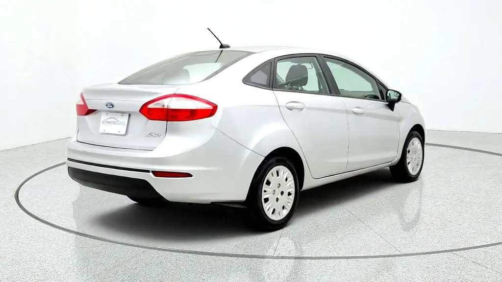 2017 Ford Fiesta - $6,995