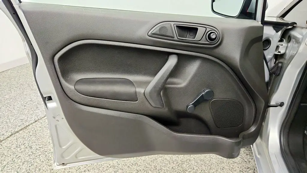 2017 Ford Fiesta - $6,995