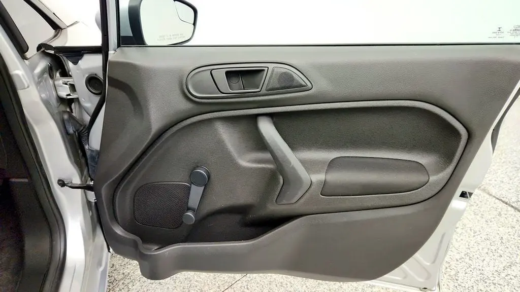 2017 Ford Fiesta - $6,995