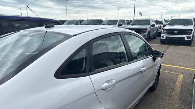 2013 Ford Fiesta S