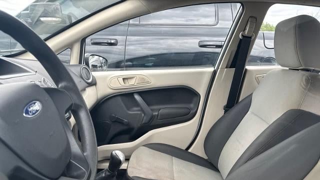 2013 Ford Fiesta S