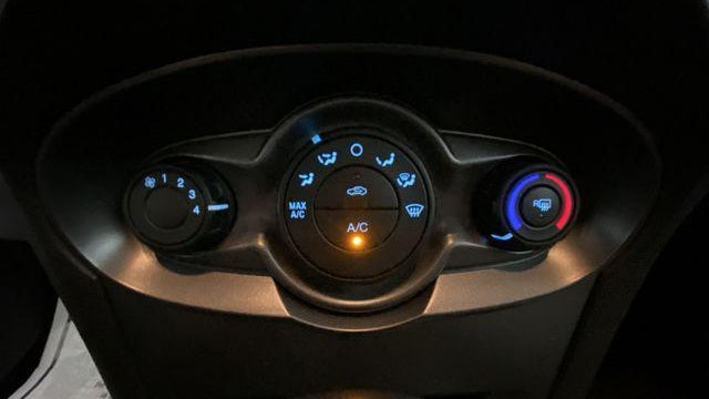2016 Ford Fiesta S