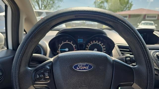 2015 Ford Fiesta S