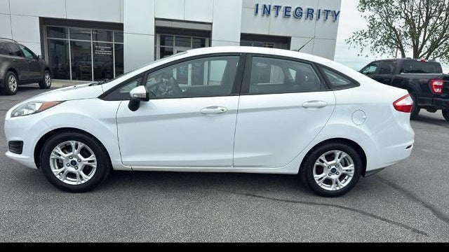 Preowned 2015 Ford Fiesta SE for Sale