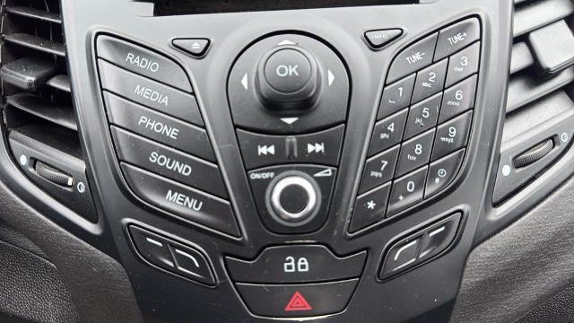 2015 Ford Fiesta SE