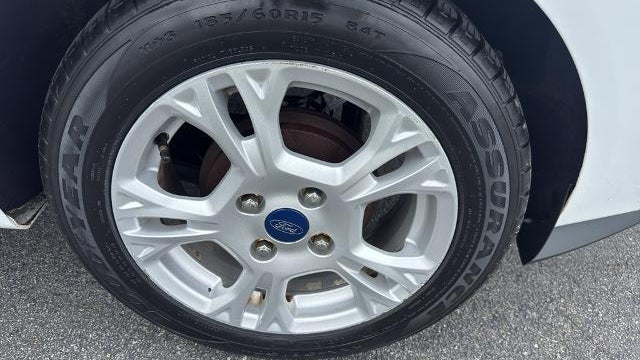 2015 Ford Fiesta SE