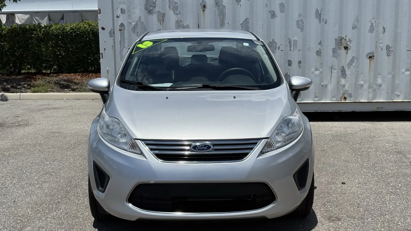 2013 Ford Fiesta SE