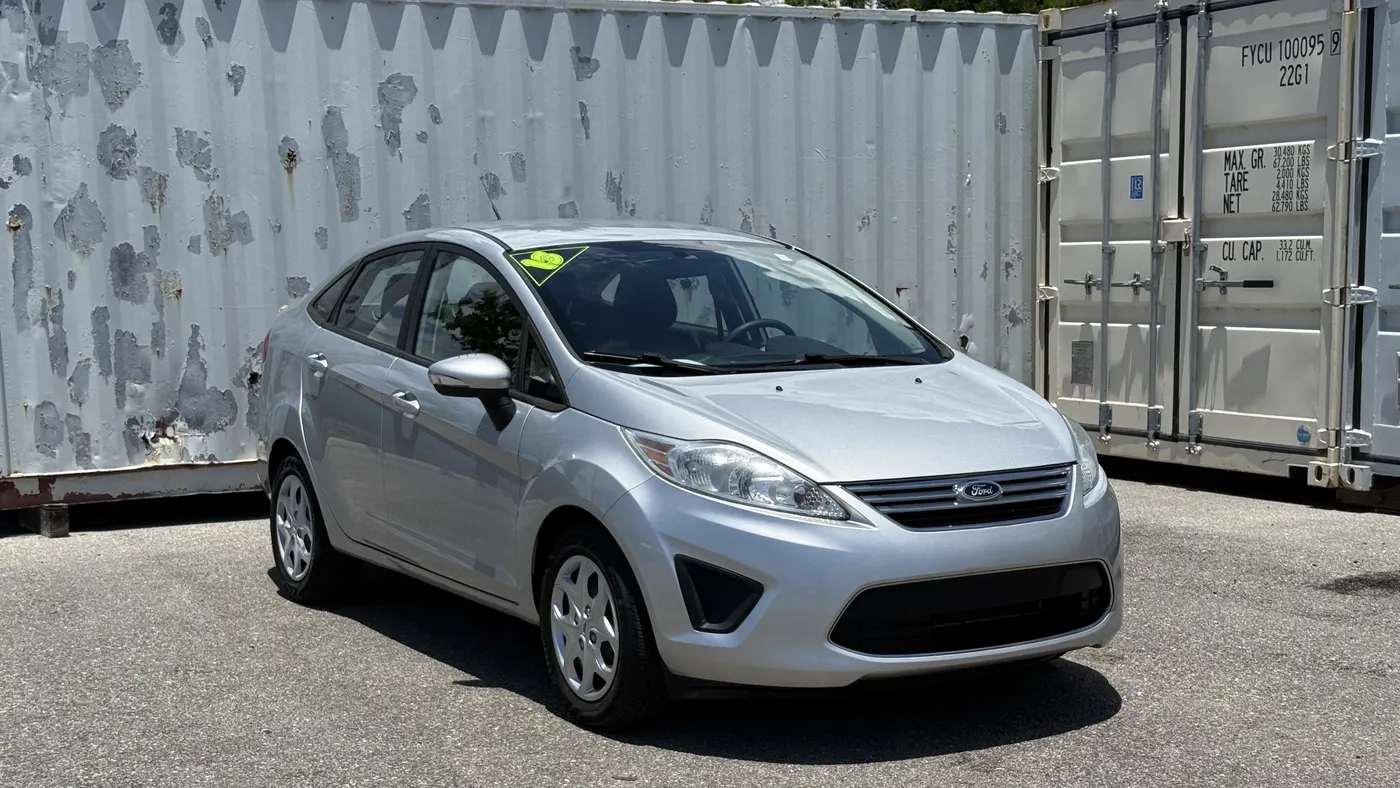 2013 Ford Fiesta SE