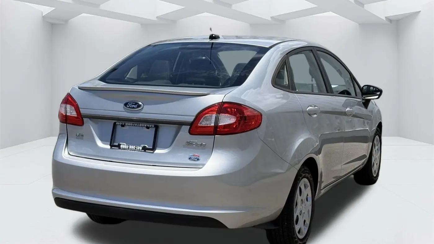 2013 Ford Fiesta SE
