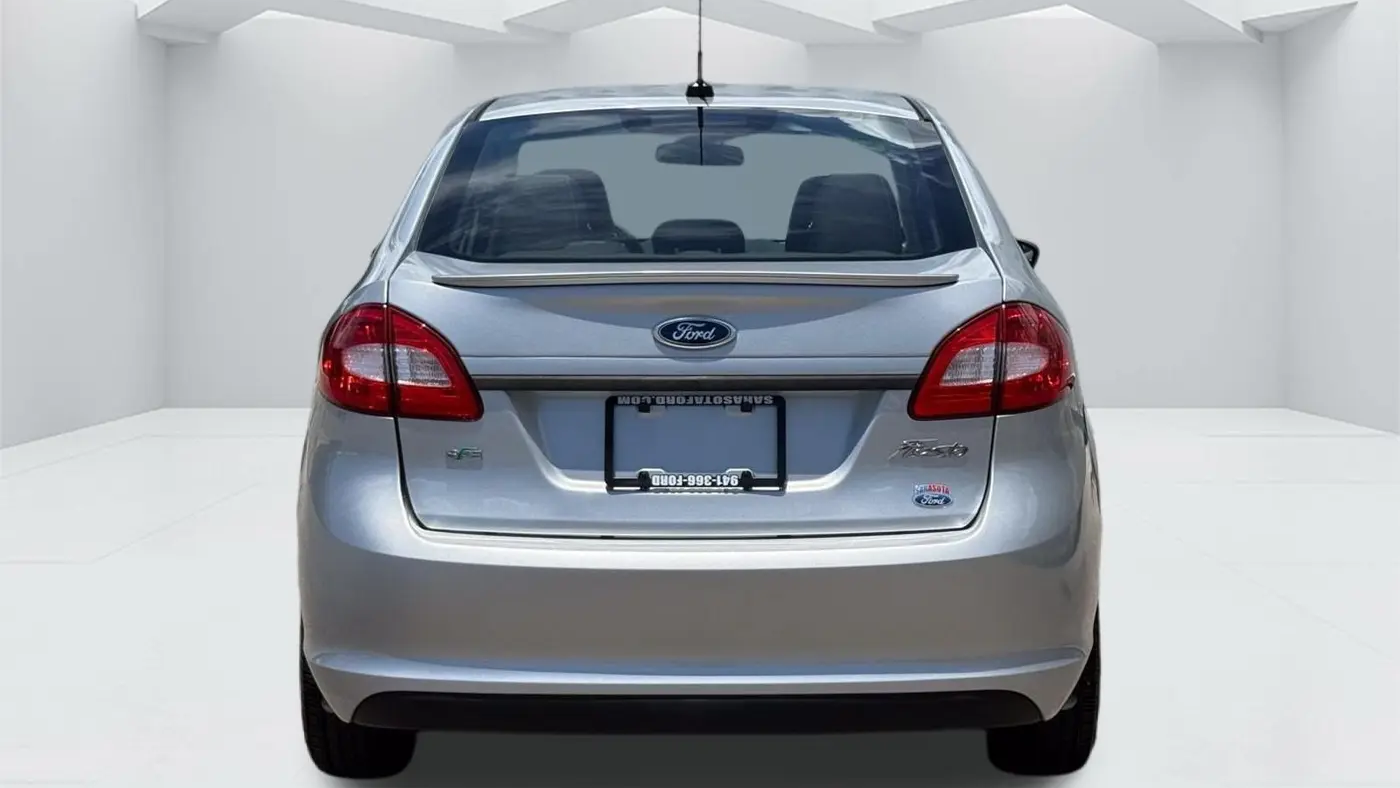 2013 Ford Fiesta SE