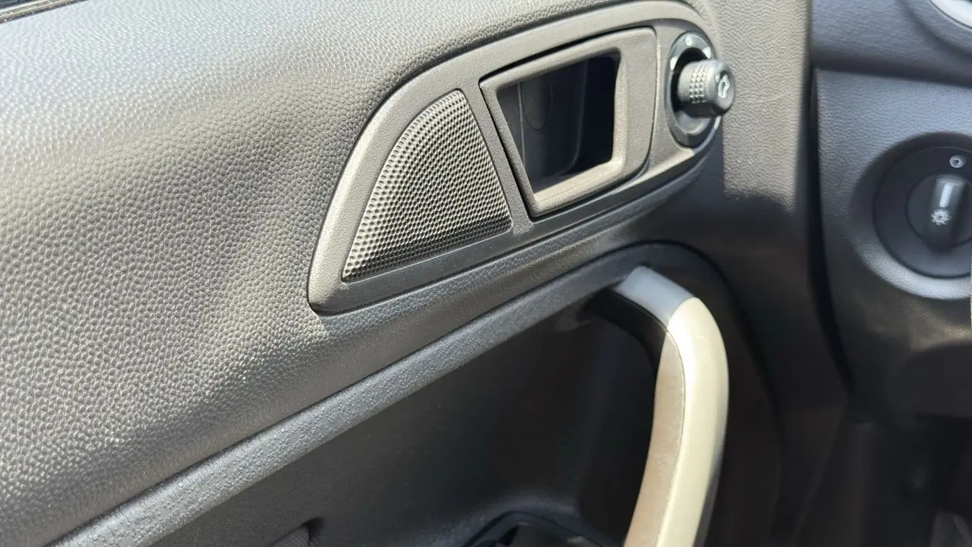 2013 Ford Fiesta SE