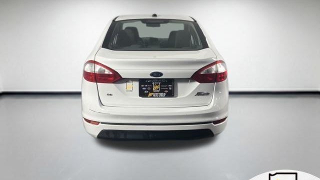 2015 Ford Fiesta SE