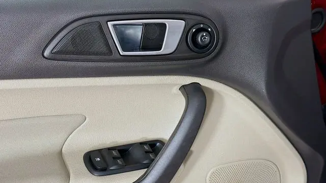 2016 Ford Fiesta SE