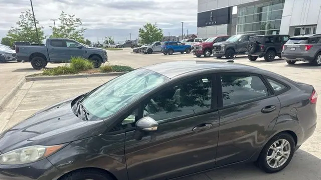 2015 Ford Fiesta SE